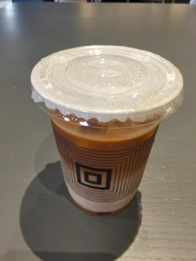 惬意的下午时光 #打卡来回咖啡工厂店#